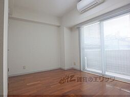 阪急京都本線 大宮駅 徒歩6分の賃貸マンション 8階1Kのリビング/ダイニング