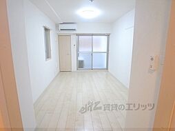 ブーゲンビリアプレイス 5階1Kのリビング/ダイニング