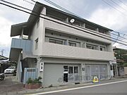 ブラザー徳大寺 3階 築41年9ヶ月の賃貸物件