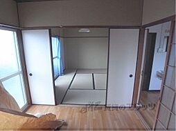 京都地下鉄東西線 東野駅 徒歩26分の賃貸マンション 1階2DKのリビング/ダイニング