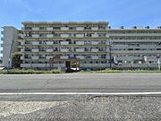 桂川駅より徒歩16分 1階 築41年10ヶ月の賃貸物件