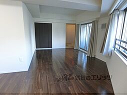 京都市営烏丸線 五条駅 徒歩1分の賃貸マンション 5階2LDKのリビング/ダイニング