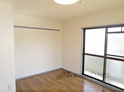 メゾン・ド・ルミネ 1階1Kのリビング/ダイニング