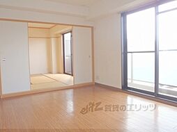 ヴェルドミール 4階2LDKのリビング/ダイニング