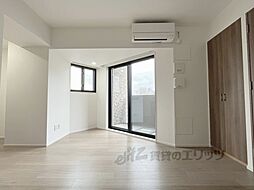 京都市営烏丸線 五条駅 徒歩10分の賃貸マンション 3階1Kのリビング/ダイニング