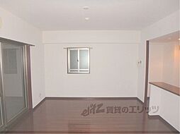 ライジングコート京都西院フロンティア 504 5階1LDKのリビング/ダイニング