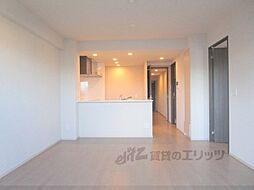 JR東海道・山陽本線 西大路駅 徒歩3分の賃貸マンション 4階2LDKのリビング/ダイニング