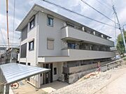 藤森駅より徒歩5分 1階 築9年5ヶ月の賃貸物件