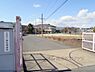 周辺：洛水中学校まで1600メートル