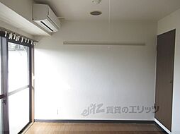 エリーフラッツ西京極 5階1Kのリビング/ダイニング