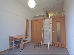 レオパレス堀川 2階1Kのリビング/ダイニング