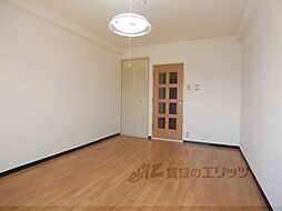 阪急京都本線 西院駅 徒歩12分の賃貸マンション 5階1Kのリビング/ダイニング