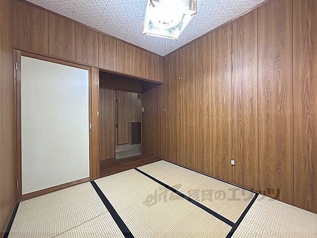 寝室