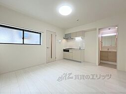 JR山陰本線 花園駅 徒歩3分の賃貸アパート 1階1LDKのリビング/ダイニング