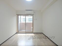 阪急京都本線 西院駅 徒歩10分の賃貸マンション 2階1Kのリビング/ダイニング