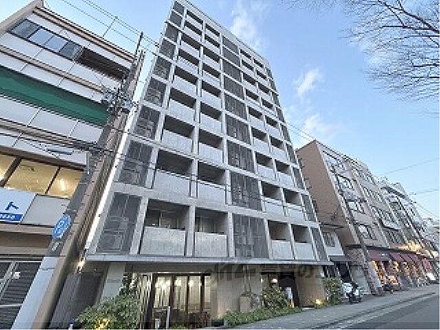 6 / 7