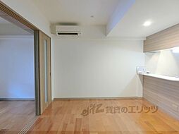 京都地下鉄東西線 京都市役所前駅 徒歩5分の賃貸マンション 4階1LDKのリビング/ダイニング