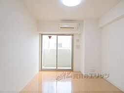 京都市営烏丸線 今出川駅 徒歩15分の賃貸マンション 2階1Kのリビング/ダイニング