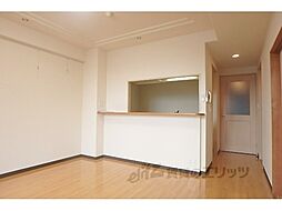 阪急京都本線 西院駅 徒歩13分の賃貸マンション 3階3LDKのリビング/ダイニング