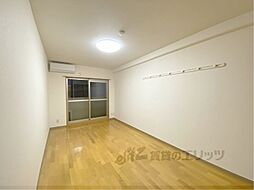 ヒーリングコート御所西 3階1Kのリビング/ダイニング