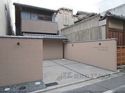今出川駅より徒歩17分 2階 築4年8ヶ月の賃貸物件