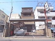 北野白梅町駅よりバス8分 徒歩3分 1階 築19年6ヶ月の賃貸物件