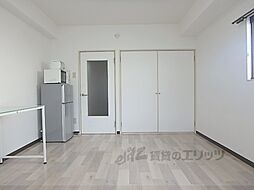 詩仙ハイムII 105 1階1Kのリビング/ダイニング