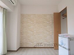 京都市営烏丸線 今出川駅 徒歩18分の賃貸マンション 4階1Kのリビング/ダイニング