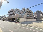 丸太町駅より徒歩4分 4階 築39年の賃貸物件