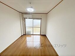 ロイヤルコーポタカノ 1階1Kのリビング/ダイニング