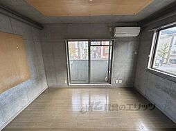 ラルブル北白川 2階1Kのリビング/ダイニング