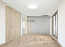 京都市営烏丸線 今出川駅 徒歩5分の賃貸マンション 1階1Kのリビング/ダイニング