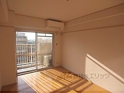 京都地下鉄東西線 西大路御池駅 徒歩3分の賃貸マンション 3階2DKのリビング/ダイニング