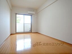 グランドパレス西院　東館 2階1Kのリビング/ダイニング