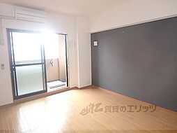 Ｆ´ｓアベニュー 4階1LDKのリビング/ダイニング