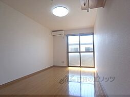 ロイヤルコンフォート 201 2階1Kのリビング/ダイニング