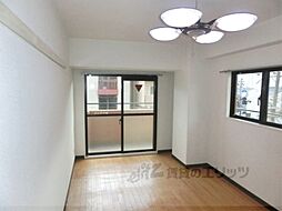 京都市営烏丸線 烏丸御池駅 徒歩7分の賃貸マンション 6階1Kのリビング/ダイニング