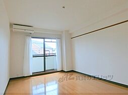 フレーズI 205 2階1Kのリビング/ダイニング