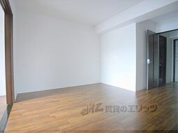 京都市営烏丸線 今出川駅 徒歩18分の賃貸マンション 3階1LDKのリビング/ダイニング