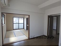 Ｓ−Ｇｌａｎｚ 1階2DKのリビング/ダイニング