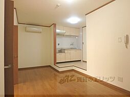 京都市営烏丸線 北大路駅 徒歩10分の賃貸マンション 2階2LDKのリビング/ダイニング