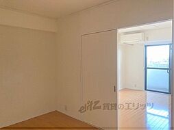 京都市営烏丸線 今出川駅 徒歩13分の賃貸マンション 8階1DKのリビング/ダイニング