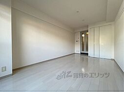 京都市営烏丸線 今出川駅 徒歩2分の賃貸マンション 2階1Kのリビング/ダイニング