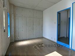 アーバン・ボート210 303 3階1Kのリビング/ダイニング