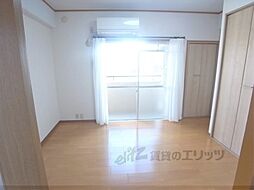 JR山陰本線 二条駅 徒歩4分の賃貸マンション 3階1Kのリビング/ダイニング