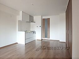 JR山陰本線 太秦駅 徒歩9分の賃貸アパート 2階1LDKのリビング/ダイニング