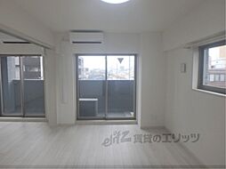 阪急京都本線 西院駅 徒歩6分の賃貸マンション 3階1LDKのリビング/ダイニング