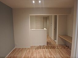 プラムベース 2階1LDKのリビング/ダイニング