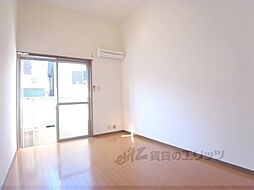 プラスワン衣笠 1-F 1階1Kのリビング/ダイニング