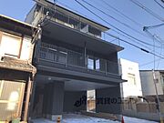 七条駅より徒歩4分 築3年3ヶ月 3階建の賃貸物件
